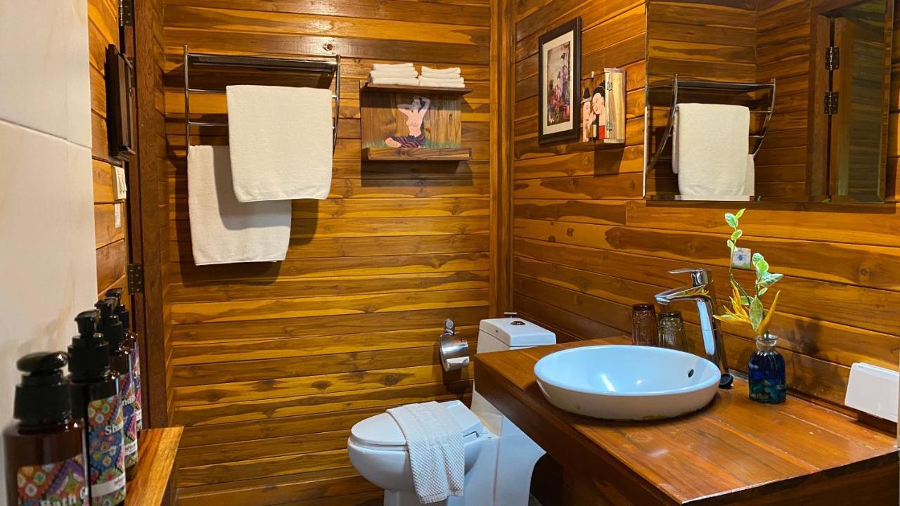 Seasons Boutique Resort 4*