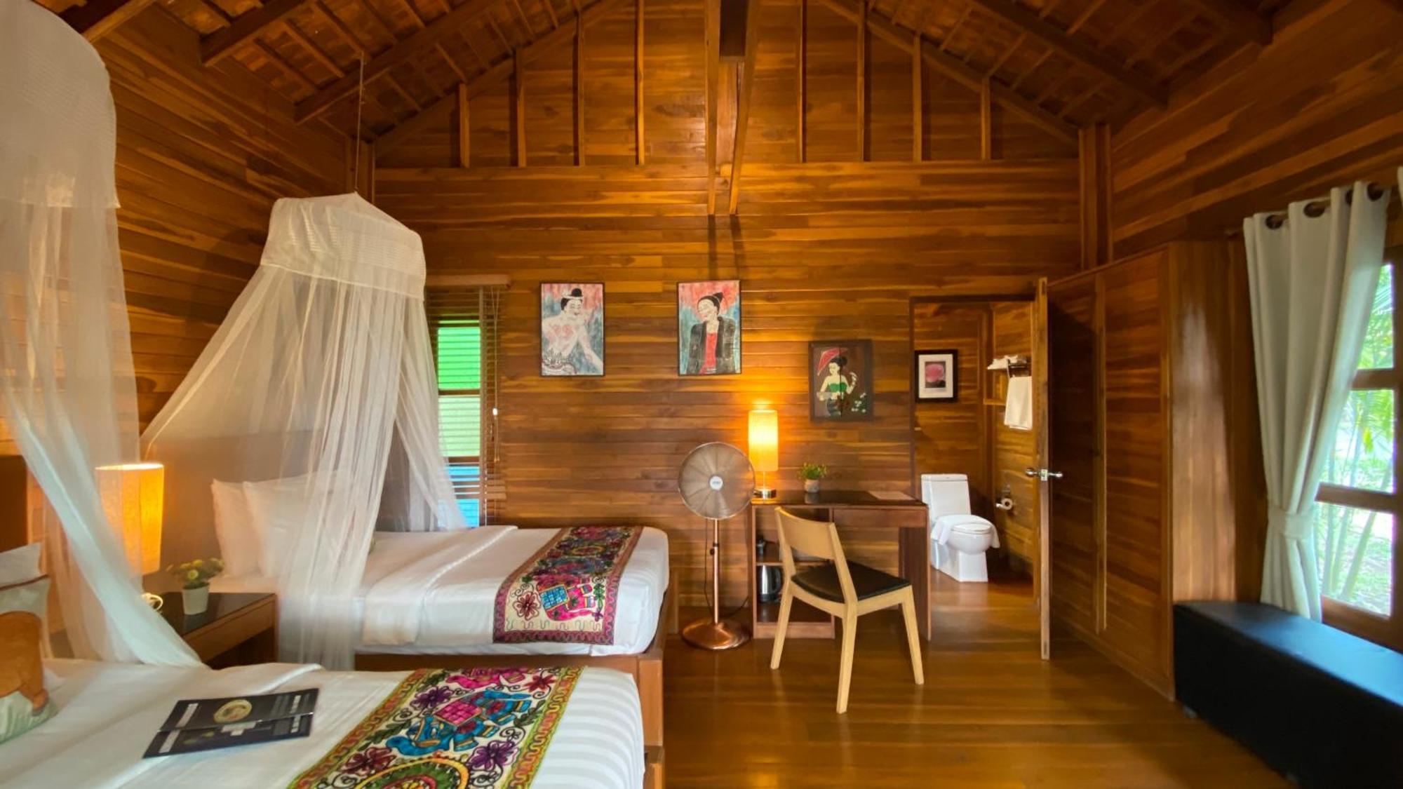 Seasons Boutique 4* Nan